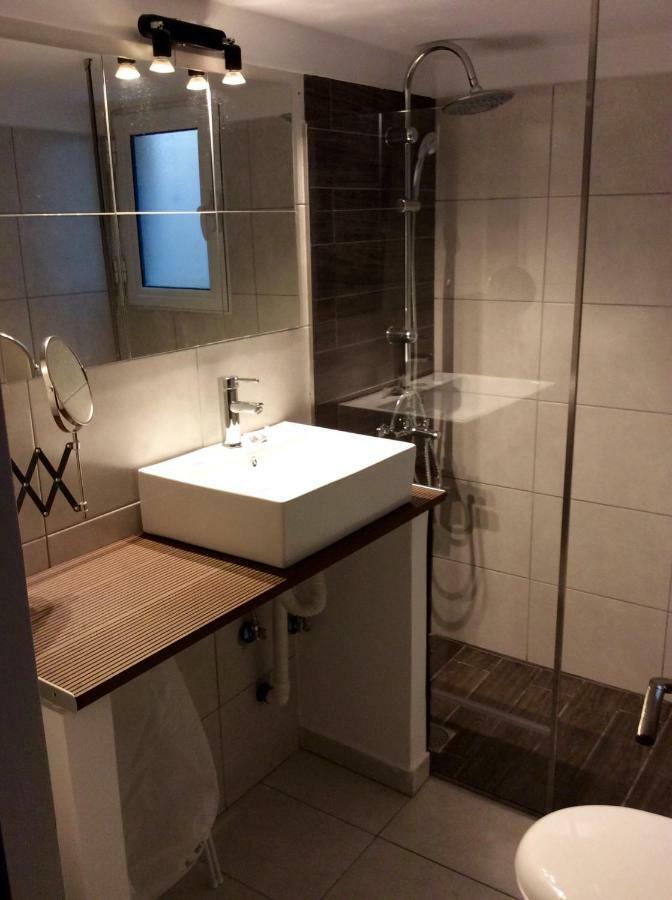 Renovated Apartment Athens Luaran gambar